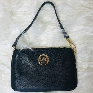 Michael Kors FULTON Medium Top Zip Wristlet